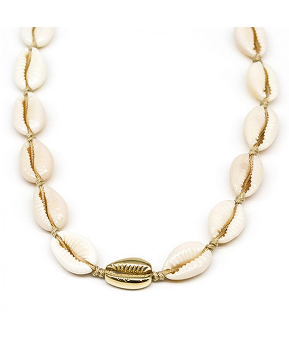 coquillage naturel pour ce collier de la marque ZAG vendu par Joly-Pottuz Megève