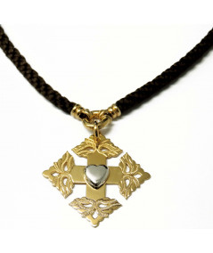 Croix-Megève ciselée -coeur de Savoie -cordon --joly-Pottuz