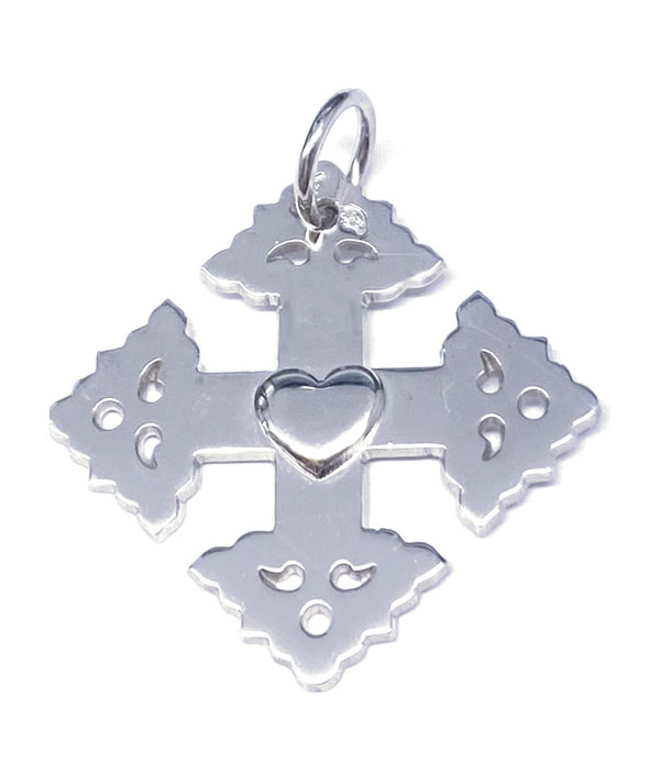 croix 2 cm avec cœur en or blanc