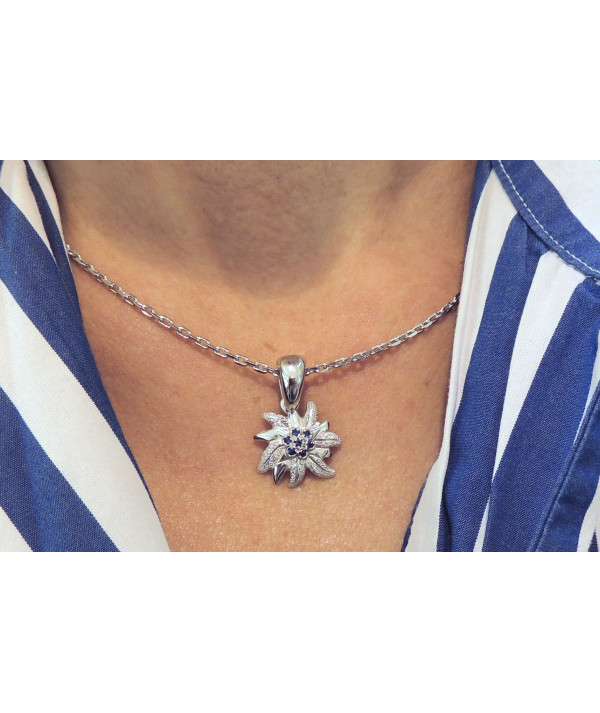 pendentif edelweiss saphir et argent