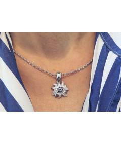 pendentif edelweiss saphir et argent
