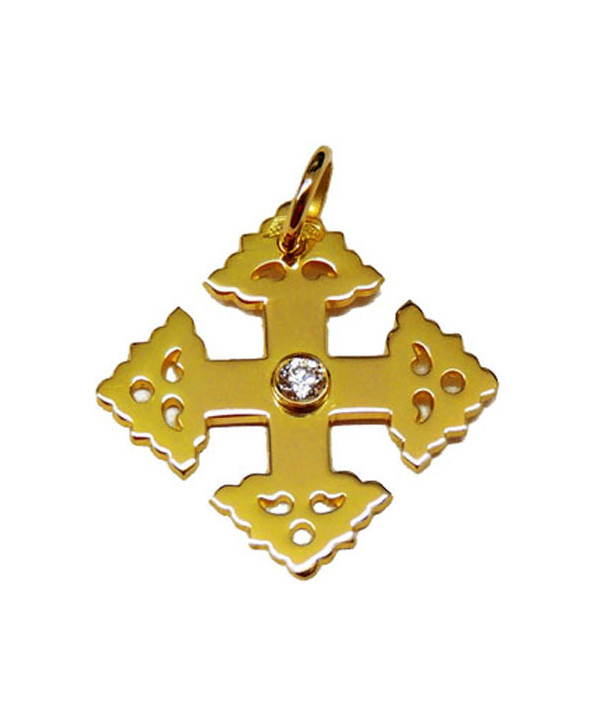 Croix 2 cm avec un diamant