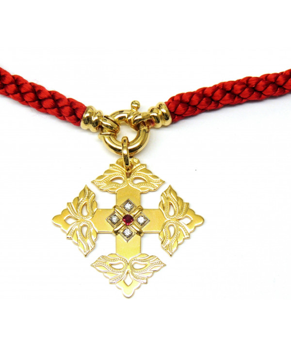 croix-megève-rubis-diamant-jgros cordon-oly-pottuz