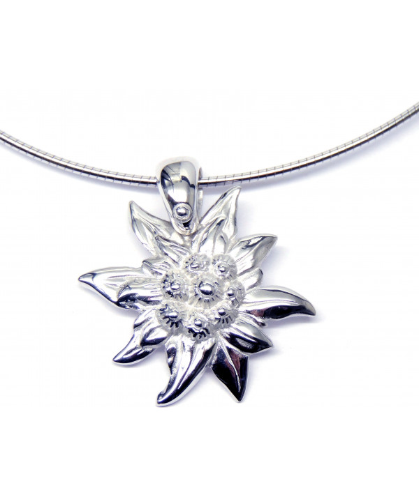 Pendentif edelweiss moulé grande fleur joly-pottuz Megève