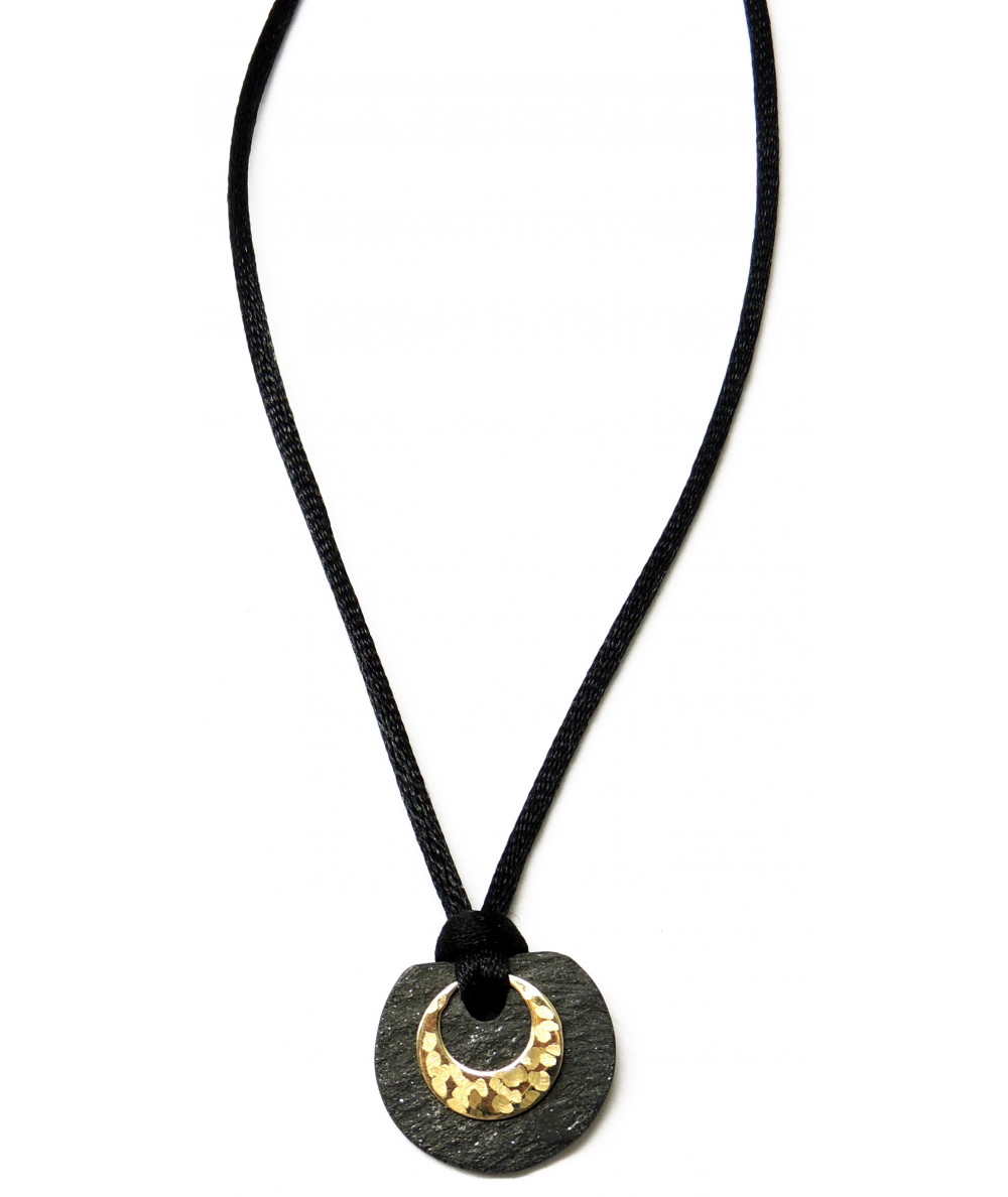 Pendentif  ardoise avec un motif lune en or 750