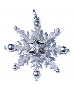 Pendentif flocon de neige , cristal en argent 925 et Zirconium par JOLY-POTTUZ joaillier Megève