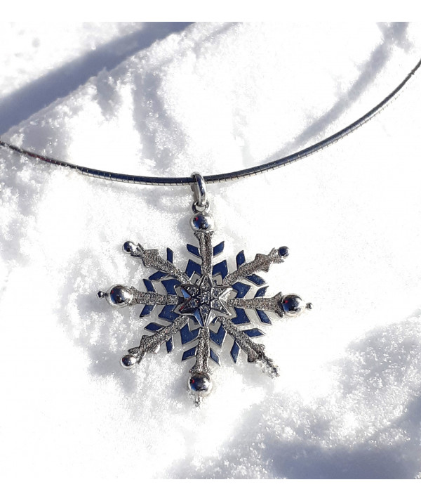 Pendentif cristal de neige or 750 et Diamant par JOLY-POTTUZ  joaillier Megève